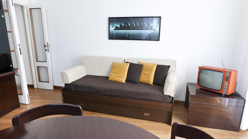 Italianway-Piazza Firenze Apartment Milan Luaran gambar